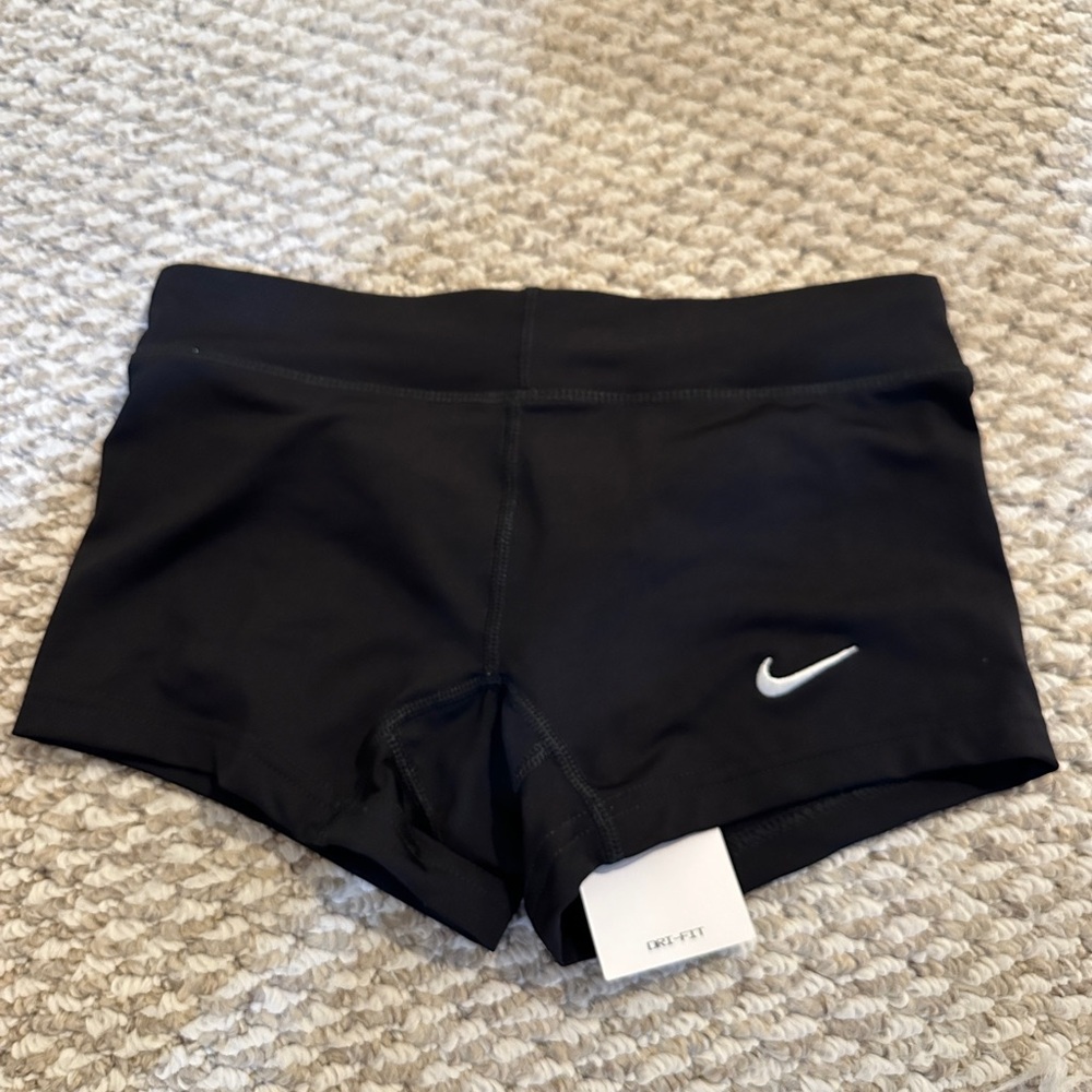 Nike Women's Performance Volleyball Game Black Shorts XS NWT